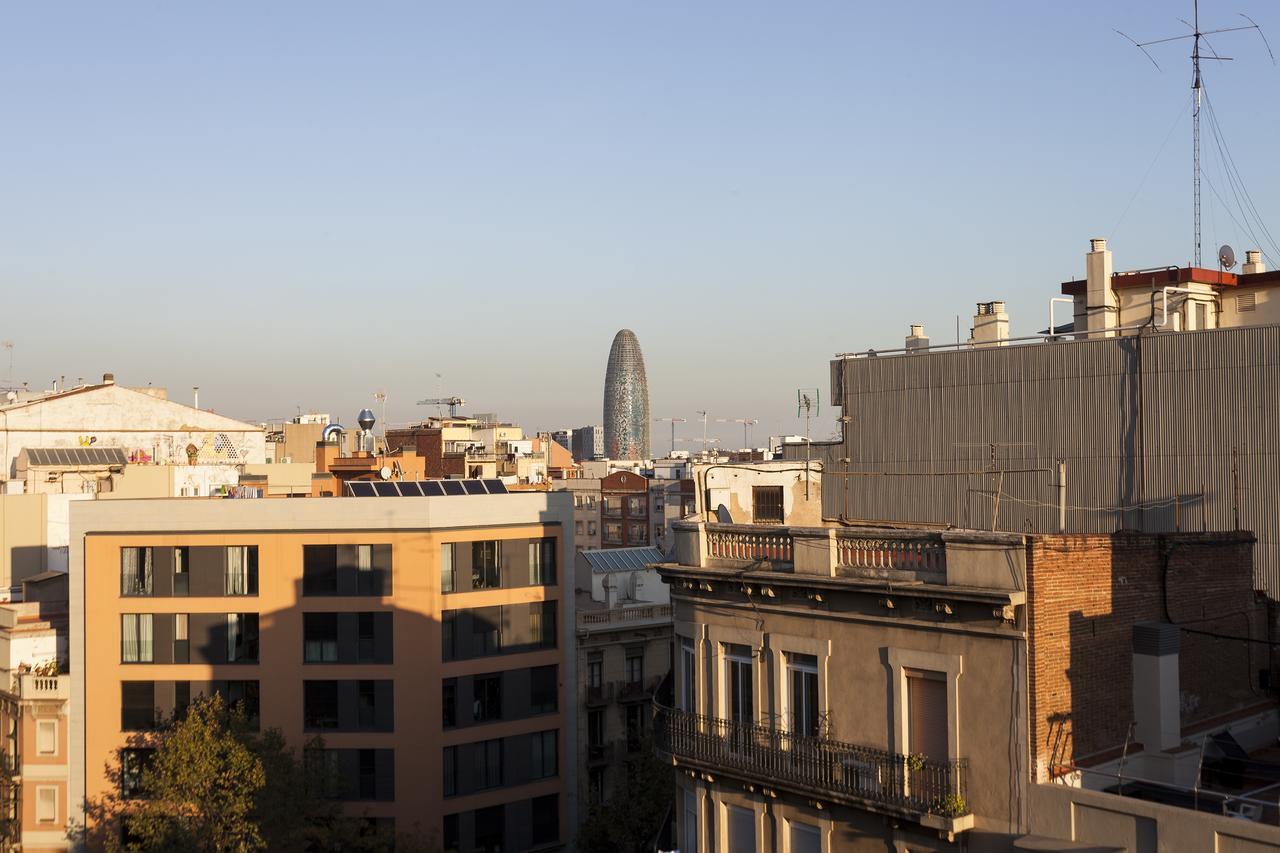 Ab Sagrada Familia Appartamento Barcellona Esterno foto